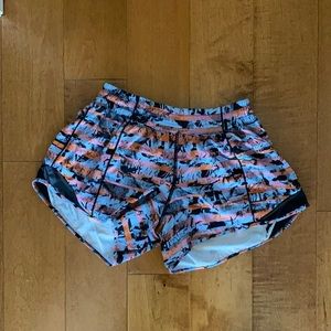 Lululemon Tracker Short 5”
